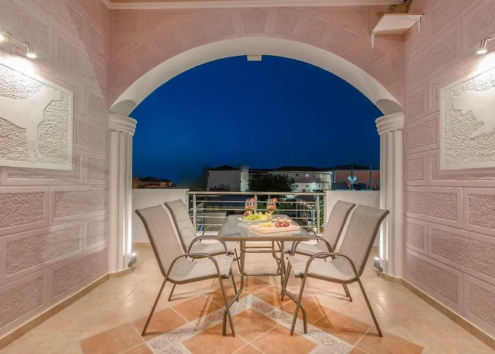 Апартаменты Aquarella Luxury